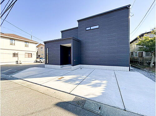 石川県小松市上小松町 2890万円 4LDK