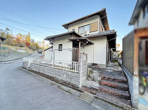 滋賀県甲賀市信楽町牧 中古住宅