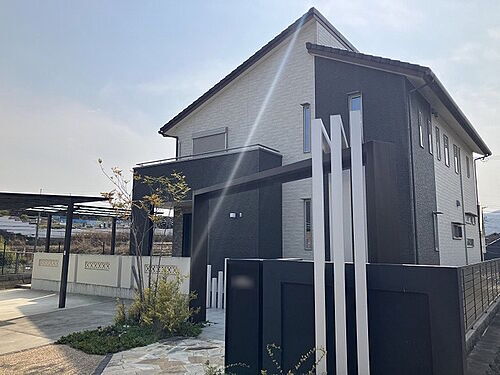 奈良県生駒市南山手台 6020万円