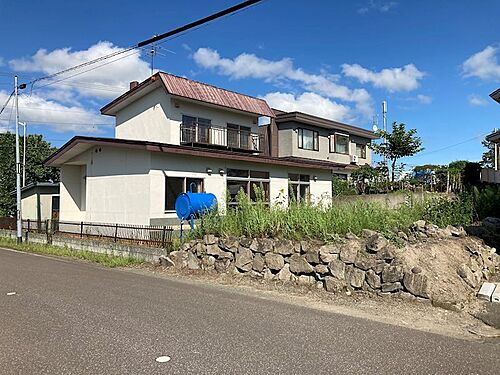 北海道網走郡美幌町字青葉１丁目 320万円 4LDK