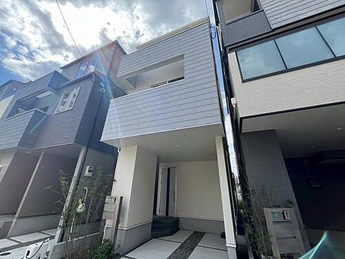 兵庫県神戸市東灘区青木２丁目 4280万円 2SLDK