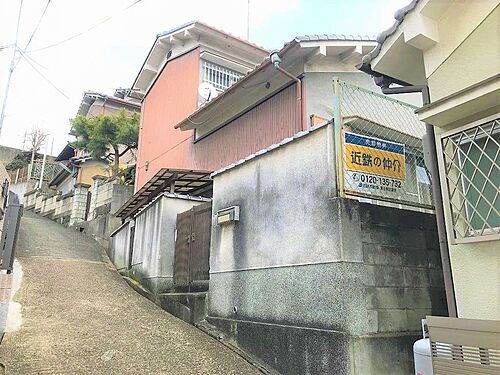 奈良県生駒郡平群町大字梨本 200万円
