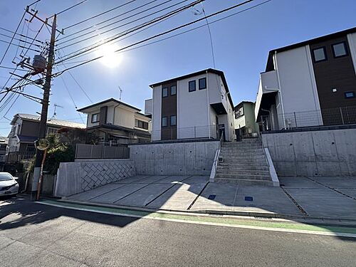 神奈川県横浜市泉区中田北3丁目 5490万円 4LDK