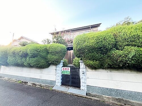 京都府京田辺市三山木天神山 中古住宅