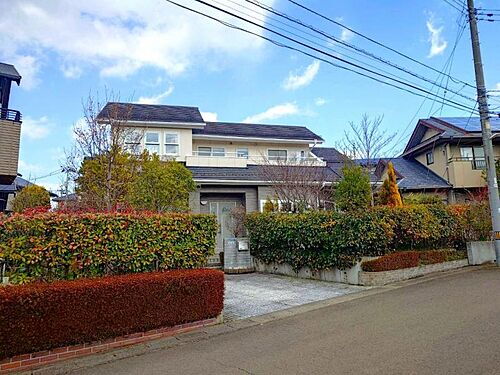 宮城県仙台市青葉区中山台２丁目 2180万円 4LDK