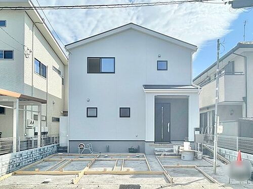 滋賀県彦根市西今町 2730万円 4SLDK