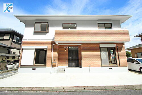 三重県名張市百合が丘西６番町 1990万円 7LDK