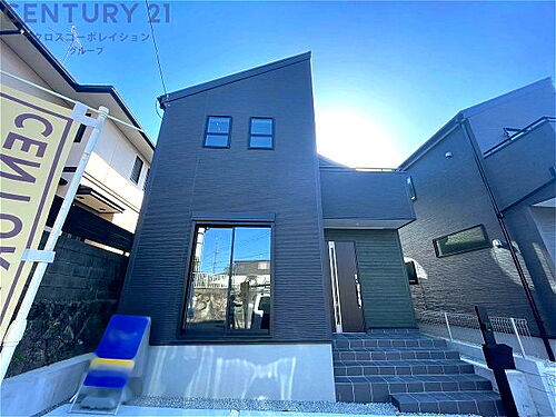 兵庫県川西市清和台東１丁目 3080万円 4LDK