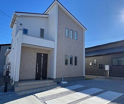 群馬県高崎市下小鳥町 2990万円 4LDK