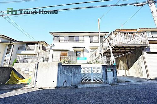 兵庫県神戸市垂水区朝谷町 2450万円