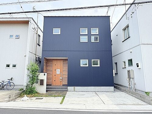 埼玉県草加市長栄１丁目 3580万円