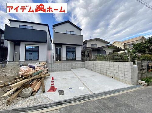 愛知県岡崎市中島西町２丁目 3699万円 4SLDK