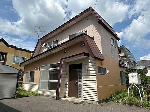 北海道旭川市南七条通２６丁目 400万円