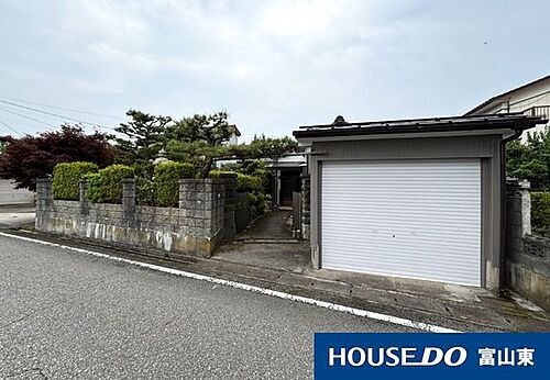 富山県富山市金山新 890万円