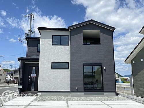 兵庫県たつの市龍野町末政 2380万円 4LDK