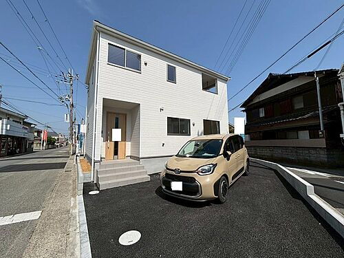 兵庫県高砂市伊保港町２丁目 2280万円 4LDK
