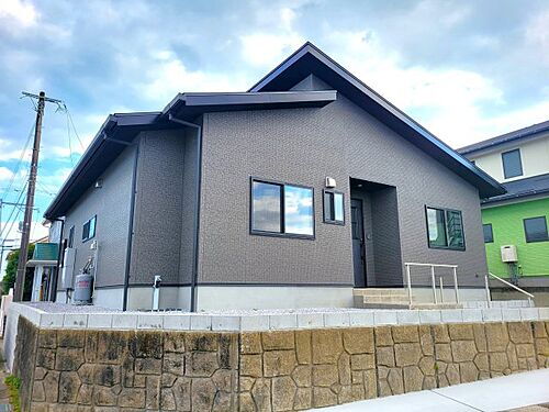 宮崎県宮崎市佐土原町下那珂 2640万円 4LDK