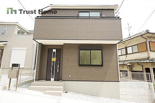 兵庫県川西市西多田２丁目 3180万円 4LDK