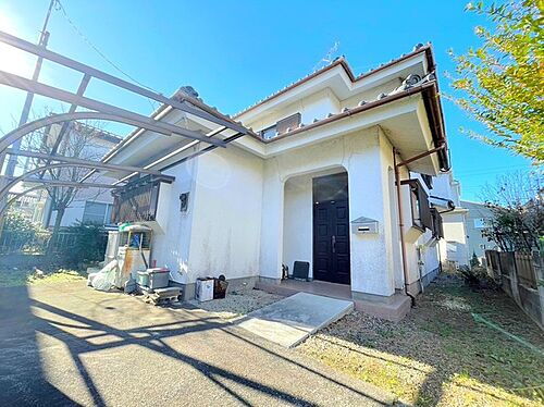 茨城県牛久市刈谷町２丁目 1100万円 4LDK