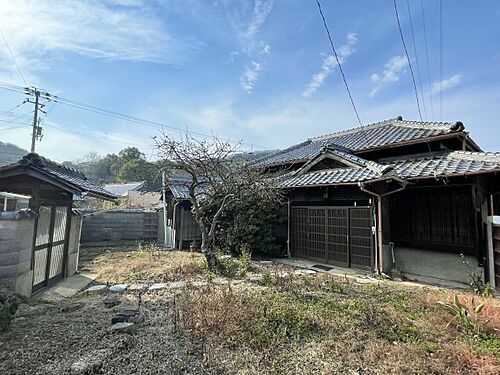 香川県三豊市詫間町箱 250万円