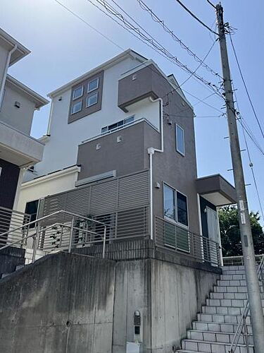 神奈川県川崎市宮前区菅生２丁目 3399万円