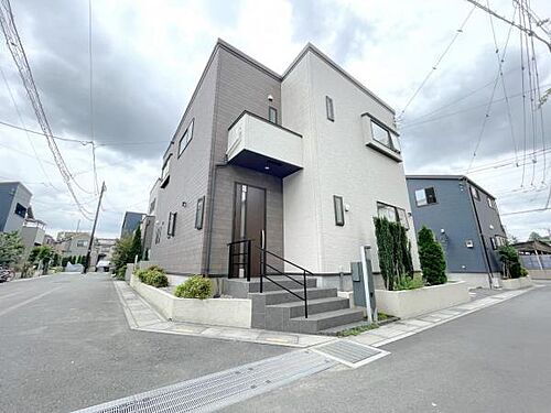 埼玉県川口市大字安行領根岸 中古住宅
