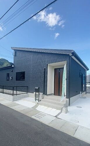 鹿児島県霧島市国分重久 1980万円