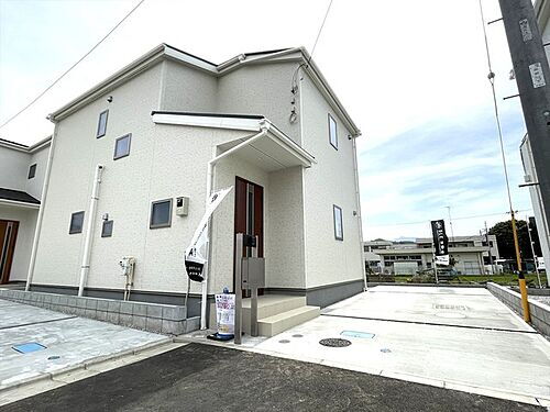 神奈川県愛甲郡愛川町中津 2480万円 4LDK