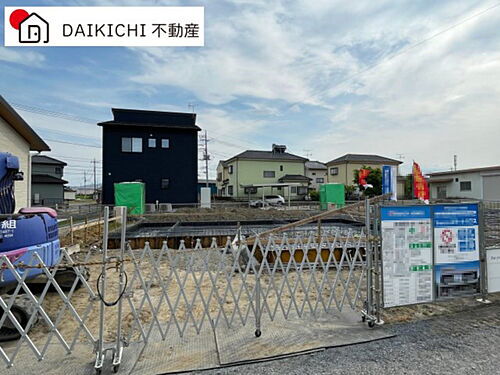 埼玉県児玉郡上里町大字勅使河原 2740万円 4LDK