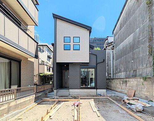 埼玉県川口市川口1丁目 7099万円 4LDK