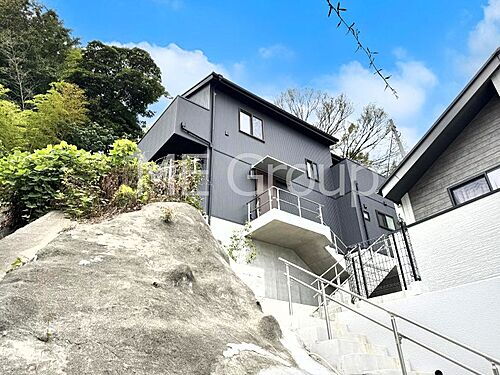 神奈川県横浜市中区本牧大里町 6480万円 2LDK