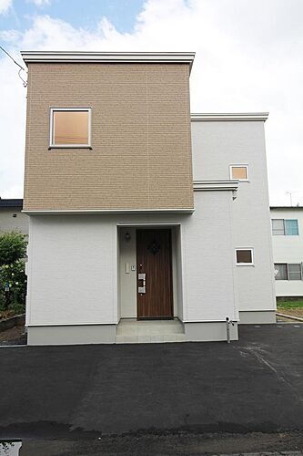 北海道札幌市北区新琴似五条１４丁目 中古住宅