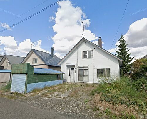 北海道富良野市扇町 700万円