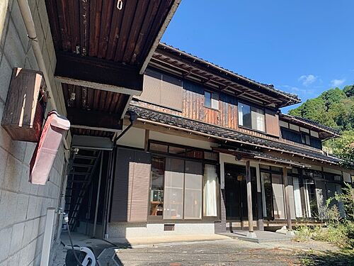 兵庫県宍粟市一宮町生栖 800万円