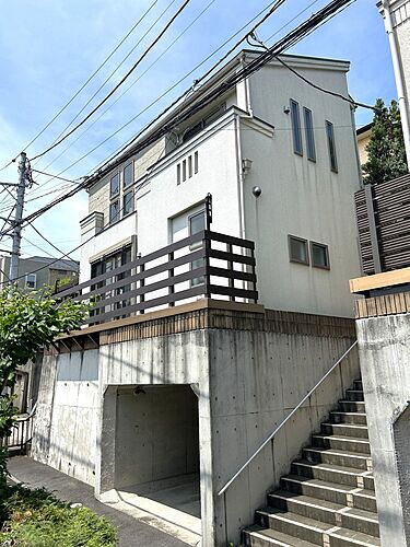 神奈川県横浜市戸塚区矢部町 3899万円
