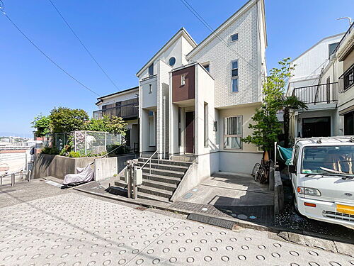 神奈川県横浜市戸塚区上倉田町 4199万円
