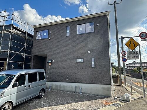 鳥取県鳥取市河原町布袋 2280万円 4LDK