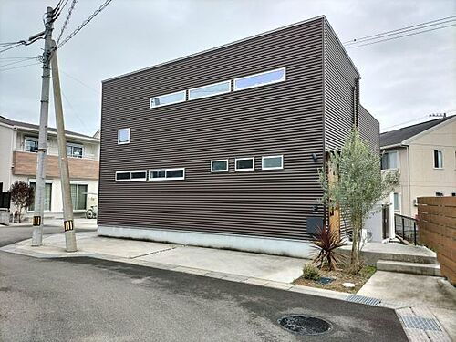 高知県高知市神田 3200万円