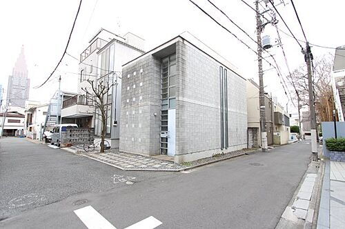 東京都渋谷区代々木２丁目 中古住宅