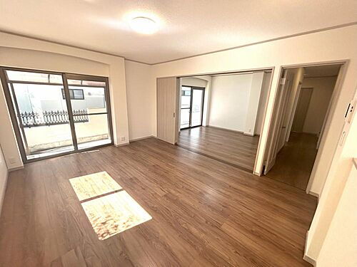 宮城県仙台市若林区南小泉３丁目 3499万円