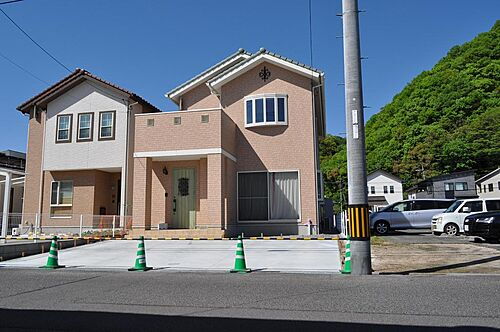 広島県三原市明神２丁目 2990万円