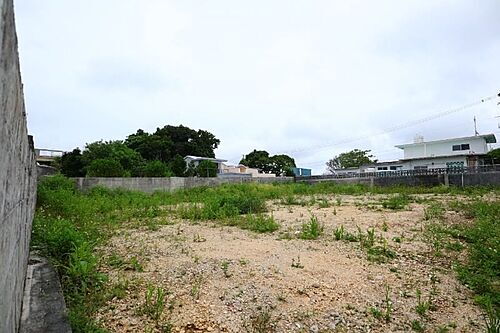 沖縄県宜野湾市大謝名２丁目 4380万円 4LDK