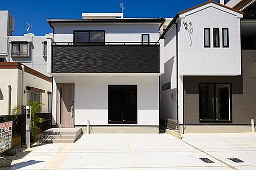 沖縄県浦添市港川１丁目 4690万円