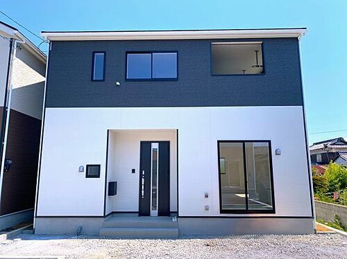 愛媛県伊予郡松前町大字筒井 2630万円 4LDK