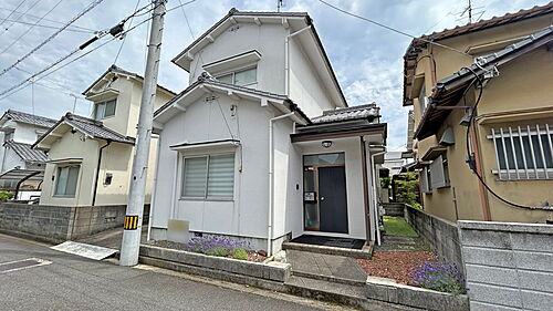 愛媛県松山市西長戸町 1250万円