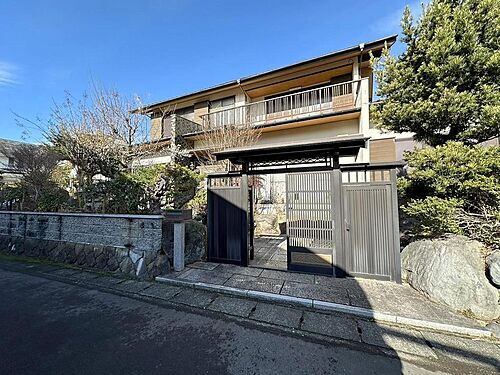 静岡県三島市芙蓉台２丁目 2490万円