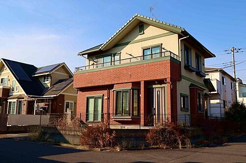 埼玉県入間郡毛呂山町目白台２丁目 1780万円