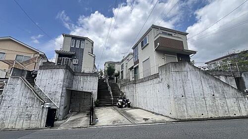 神奈川県横浜市神奈川区菅田町 3980万円 4LDK