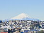開放感があり、遮るものもなく気持ちのいい景色が広がります。お天気の良い日には富士山も遠望できます。