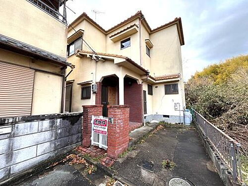奈良県大和郡山市山田町 238万円